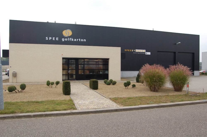 Spee golfkarton bedrijfspand